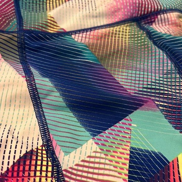 Victoria’s Secret VSX Sport Knockout Capri, multicolour - Picture 3 of 3